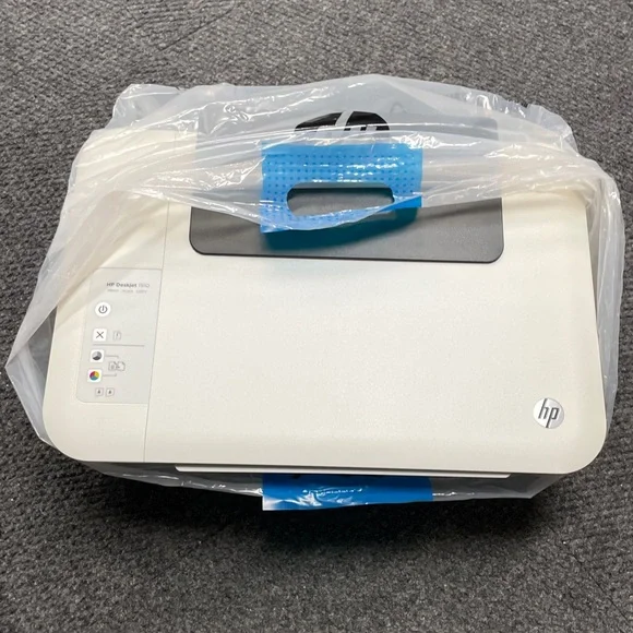 HP DeskJet 1510 All-in-One Printer - Black and White Open Box Untested - Picture 3 of 4